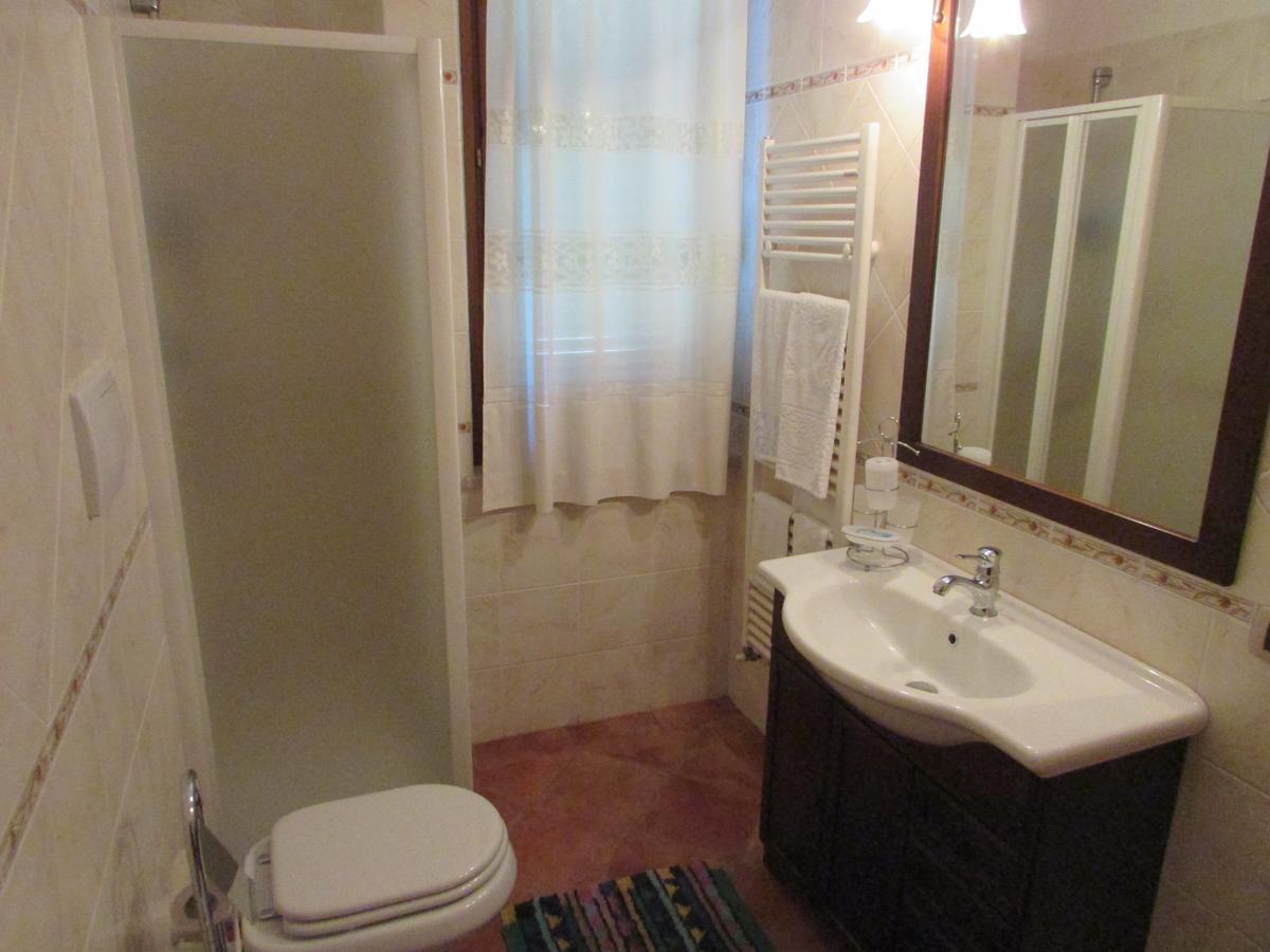 B&B Il Girasole - Rooms & House In Country - 1500 Meters From The City Монтепульчано Екстер'єр фото