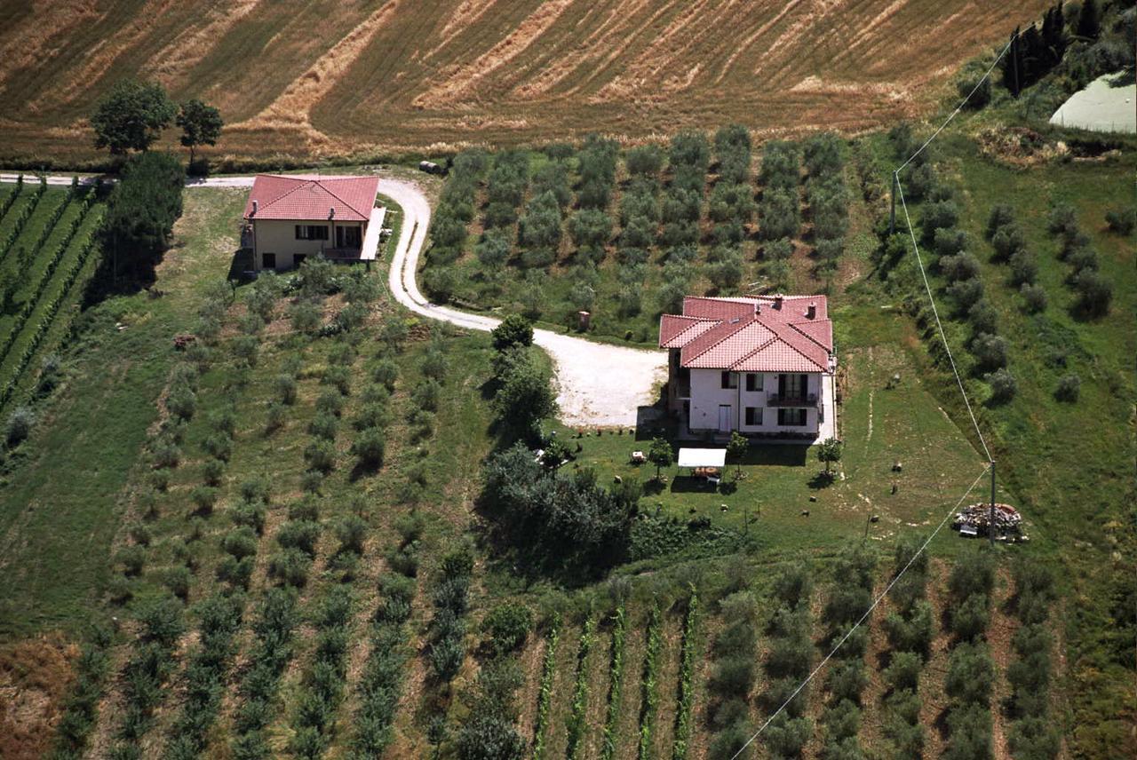 B&B Il Girasole - Rooms & House In Country - 1500 Meters From The City Монтепульчано Екстер'єр фото